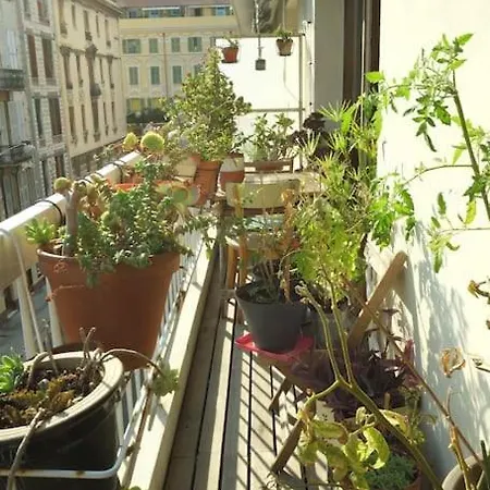 Apartment Sunny Garibaldi Port, Private Parking